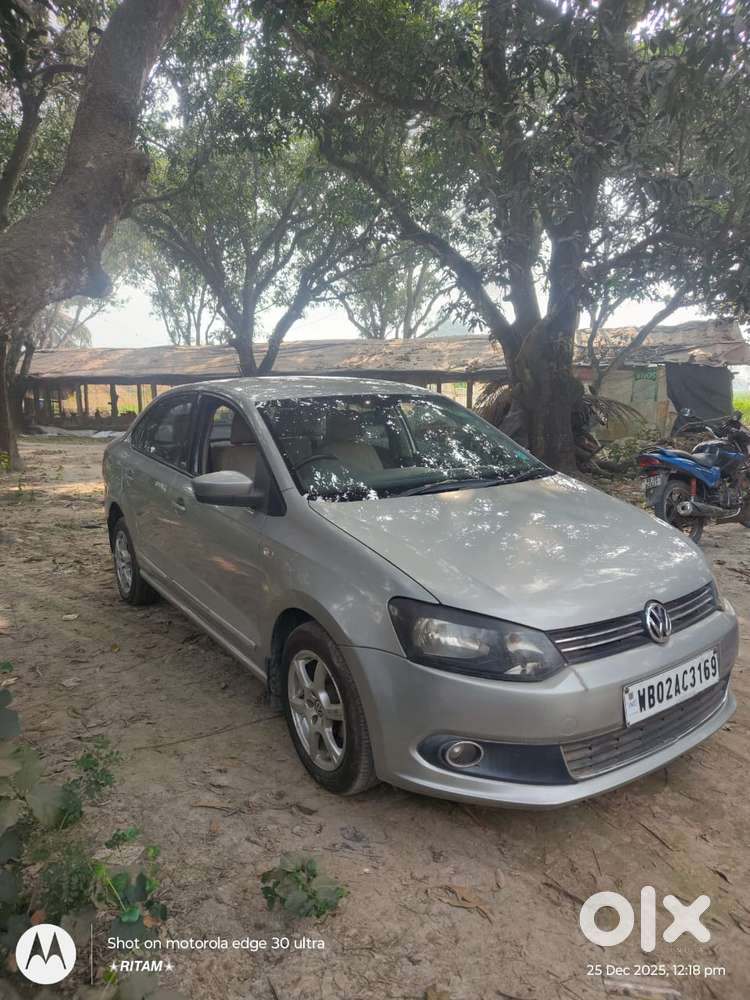 Volkswagen Vento 1.5 Highline Plus At 16 Alloy, 2013, Diesel