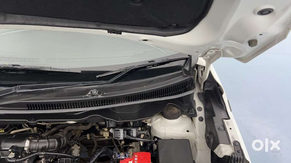 Maruti Suzuki Xl6 1.5 Alpha At, 2022, Petrol