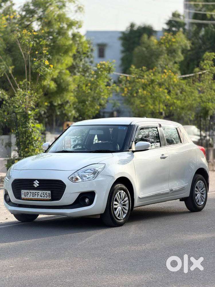 Maruti Suzuki Swift Vxi 1.2 Abs Bs-iv, 2018, Petrol