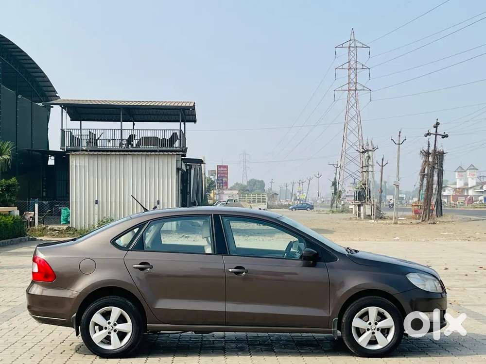 Skoda Rapid 1.0 Tsi 2017