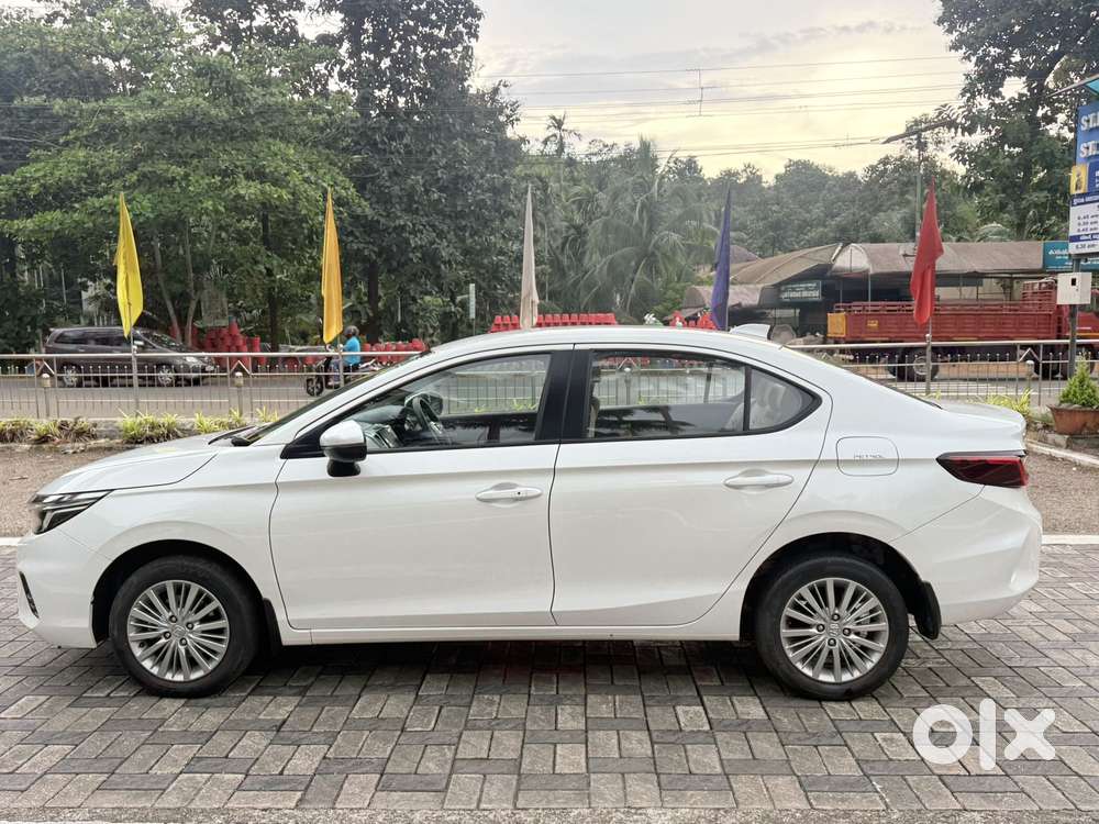 Honda City 1.5 V 5th Gen I-vtec Mt, 2020, Petrol