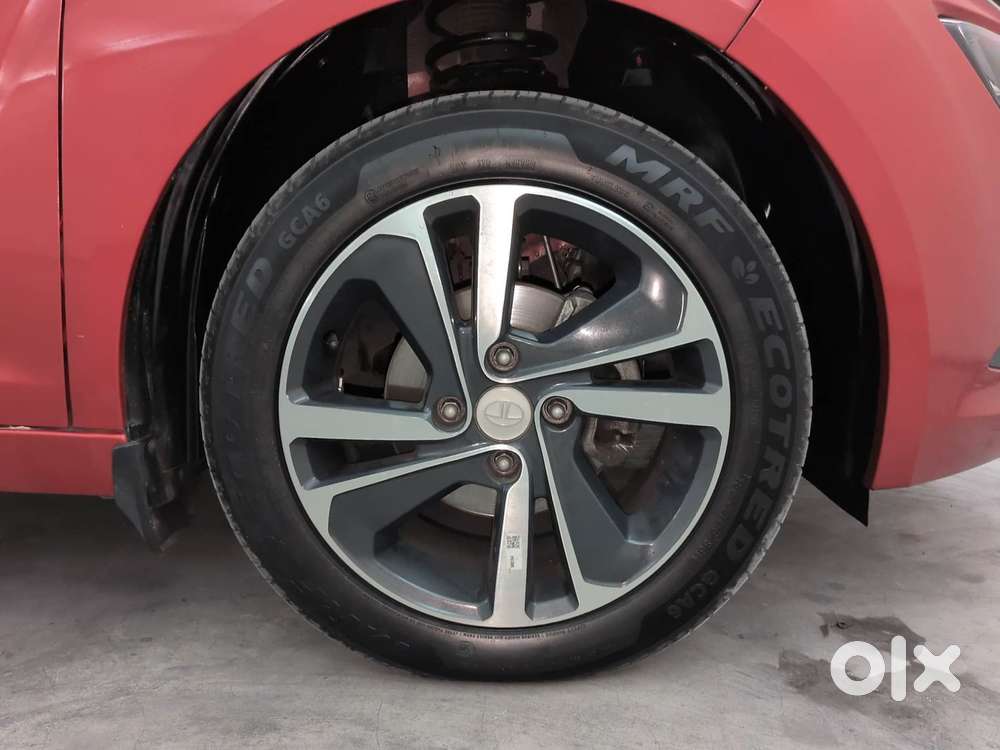 Tata Altroz Xza Petrol, 2024, Petrol