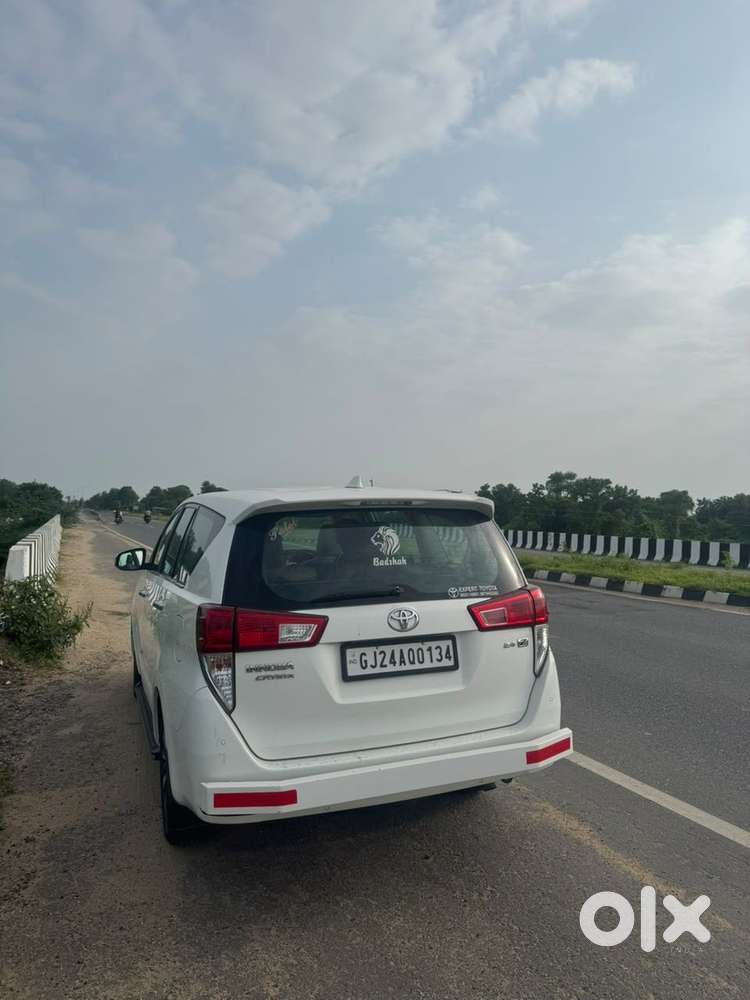 Toyota Innova Crysta 2.8 Zx At, 2022, Diesel