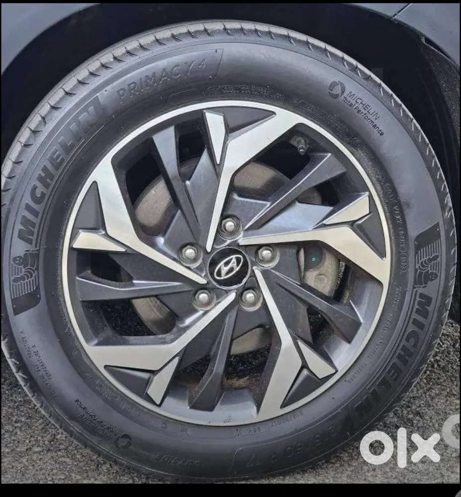Creta Sx O 
Top End Vehicle
Super Pickup Engine