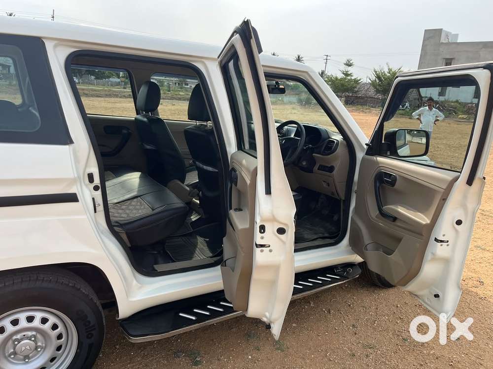Mahindra Bolero Neo Plus P10, 2024, Diesel