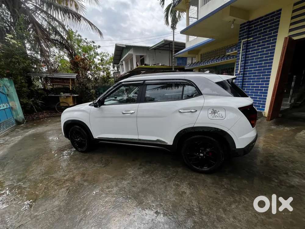 Hyundai Creta 2024 Petrol 19000 Km Driven With Comercial Registration