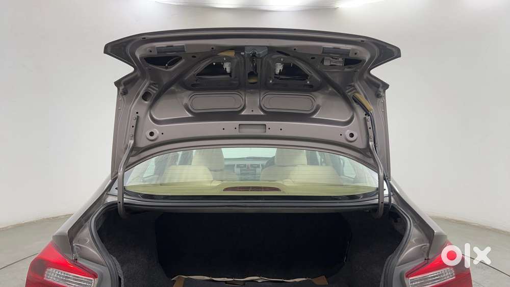 Honda City 1.5 V Mt Sunroof, 2013, Petrol