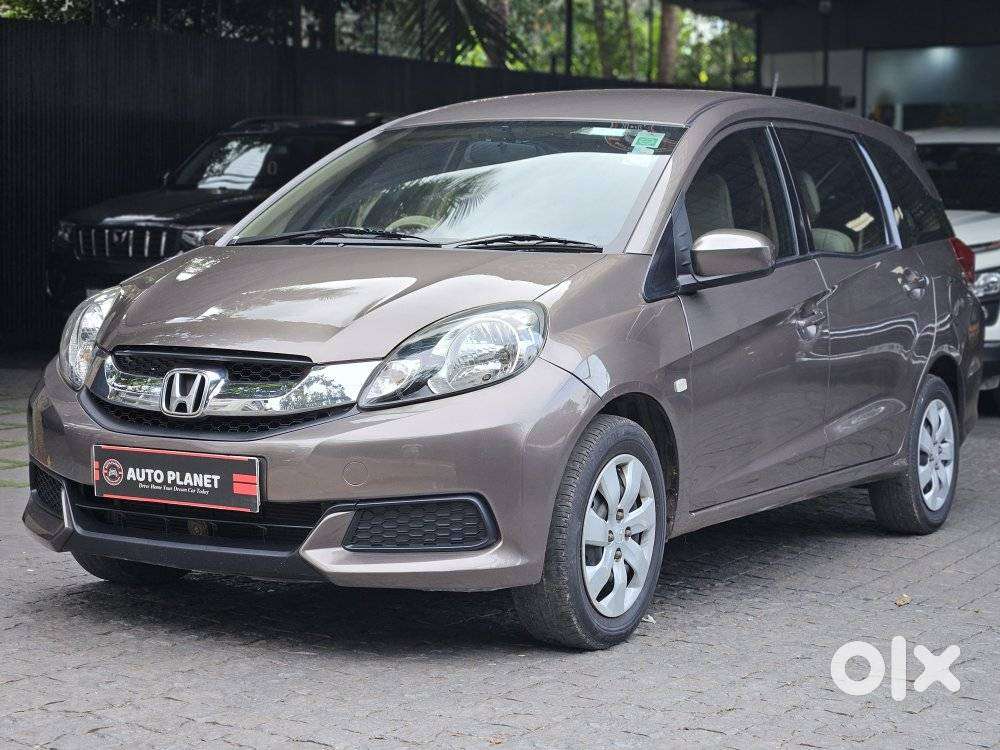 Honda Mobilio 1.5 S I-vtec Mt, 2015, Petrol