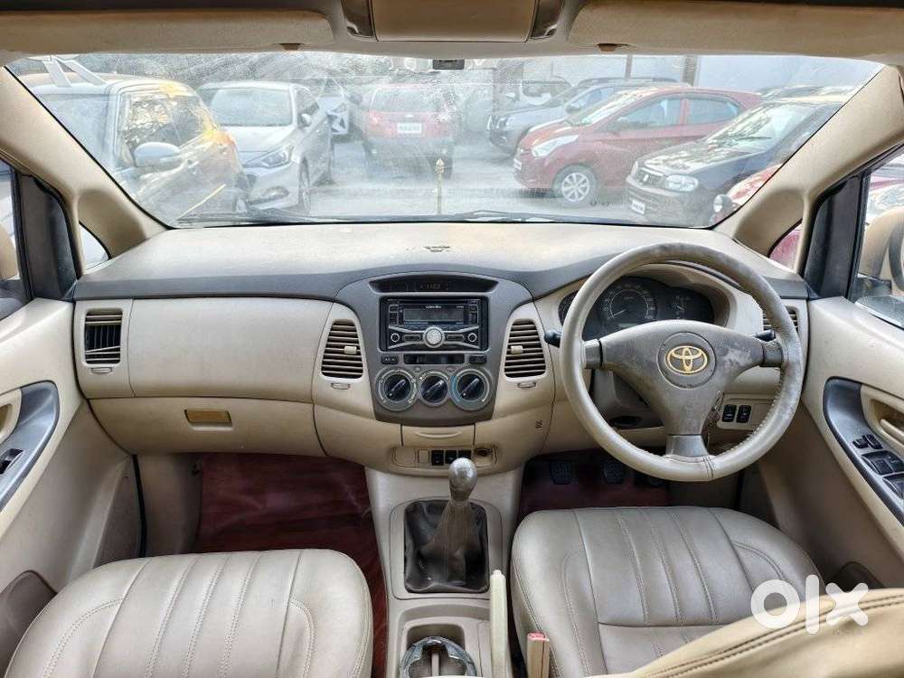 Toyota Innova 2.5 G (diesel) 7 Seater Bs Iv, 2006, Diesel