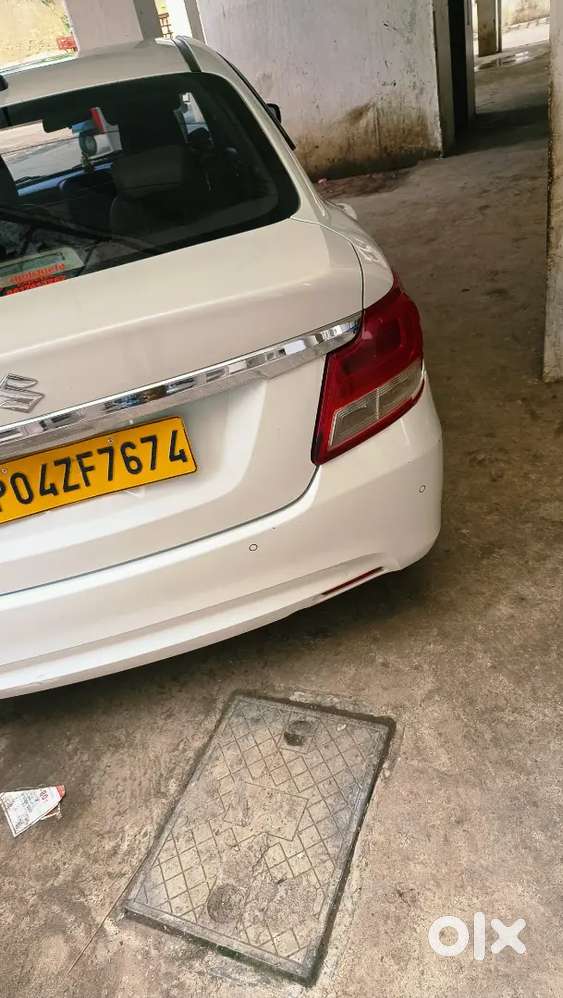 Maruti Suzuki Dzire 2023 Cng & Hybrids 118081 Km Driven