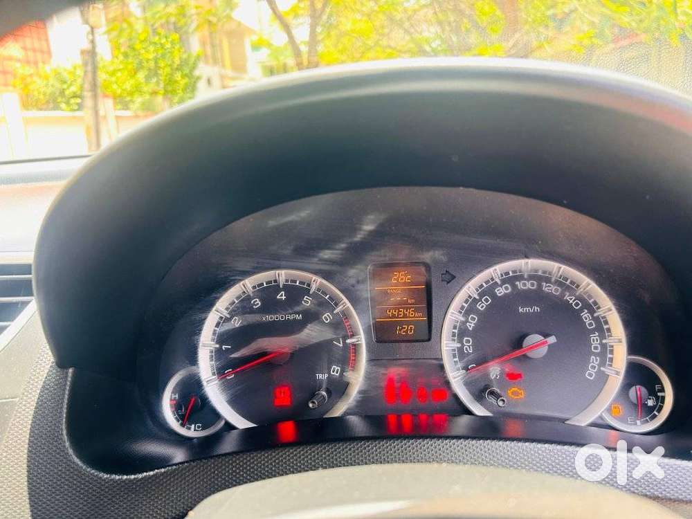 Maruti Suzuki Swift Zxi, 2013, Petrol