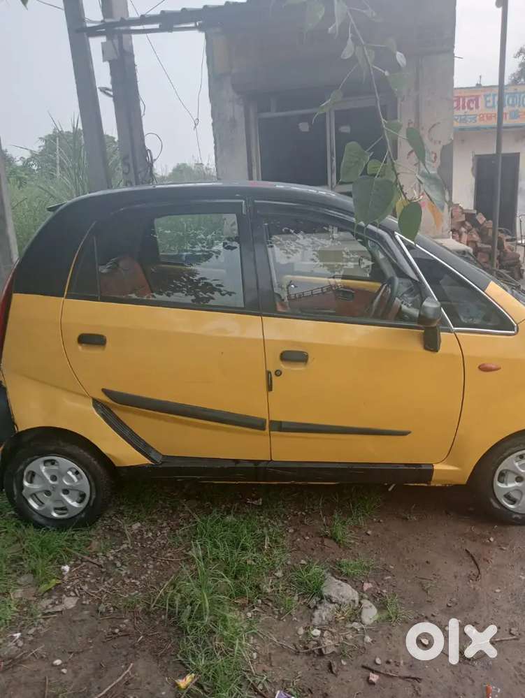 Tata Altroz Ev 2012 Petrol