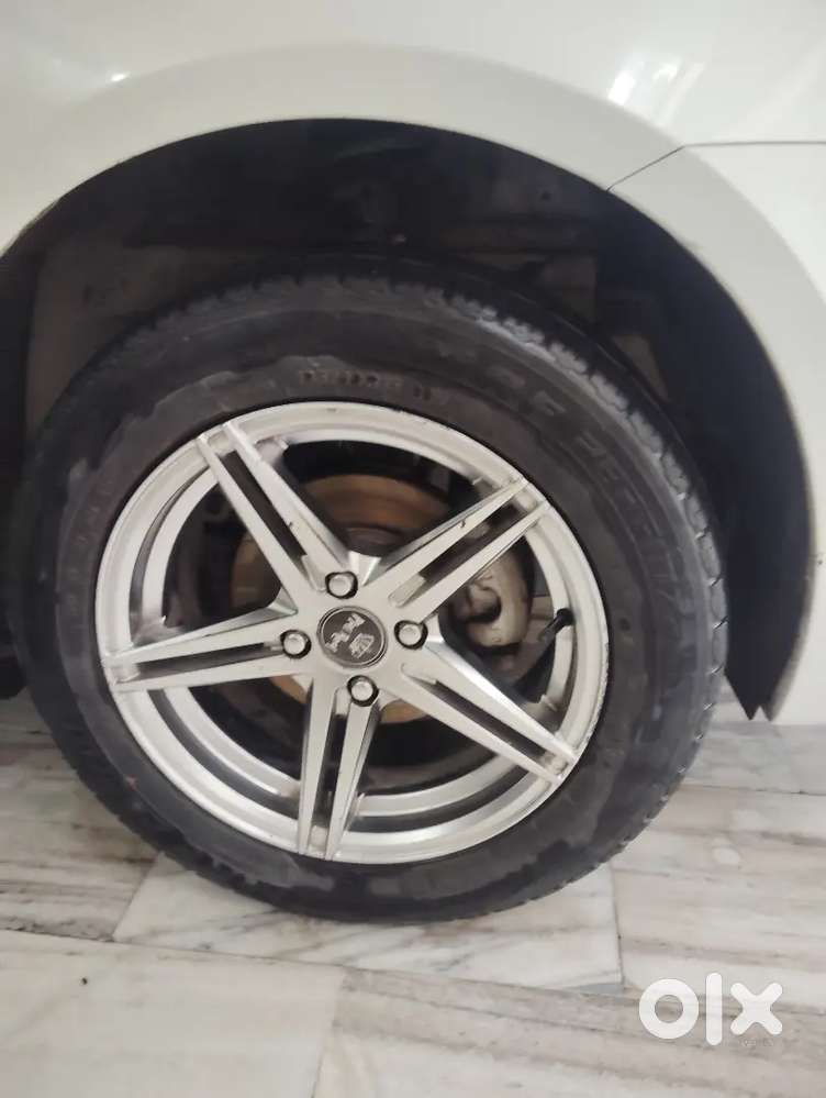 Maruti Suzuki Swift Dzire 2015 Diesel 72000 Km Driven
