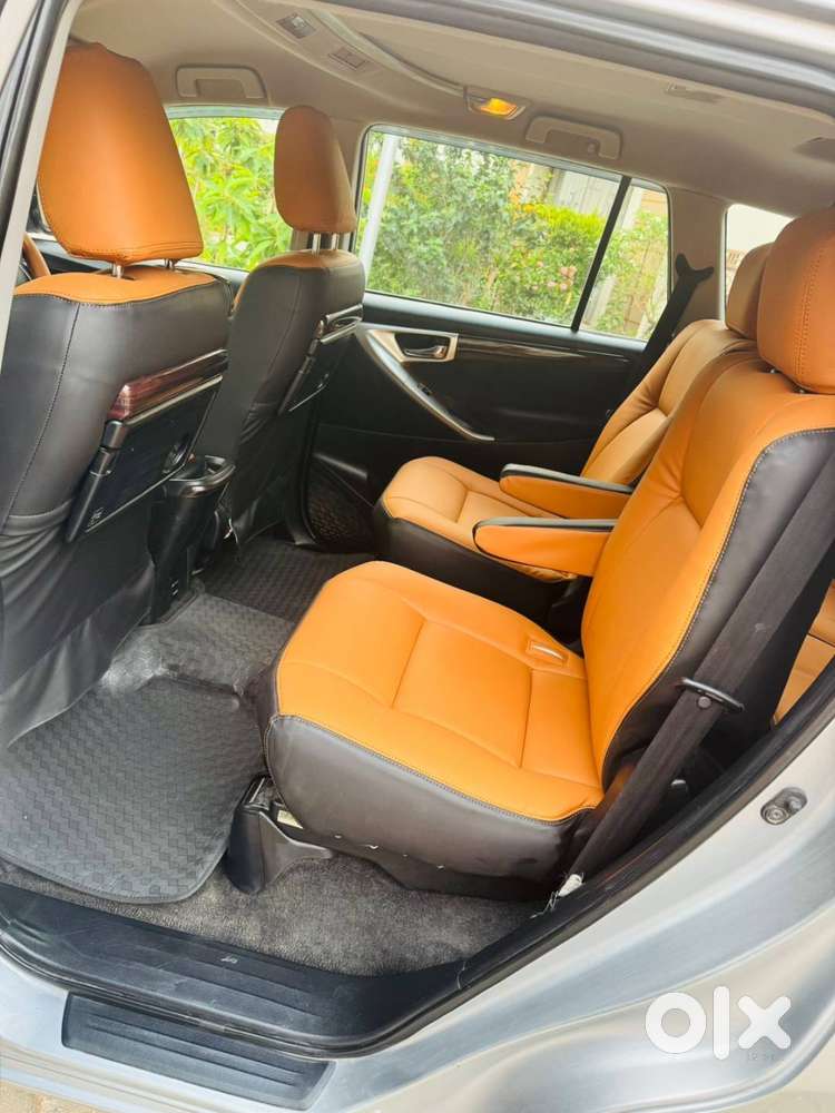 Toyota Innova Crysta 2018