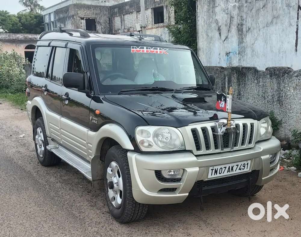 Mahindra Scorpio Classic 2006