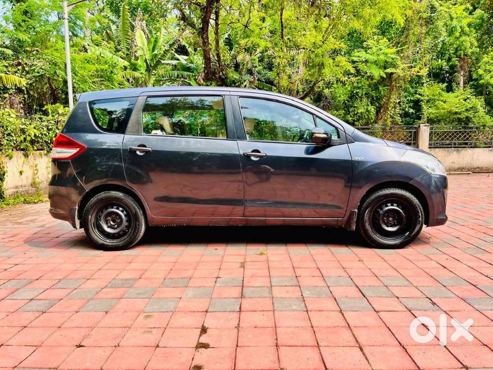 Maruti Suzuki Ertiga 1.5 Vxi, 2015, Petrol