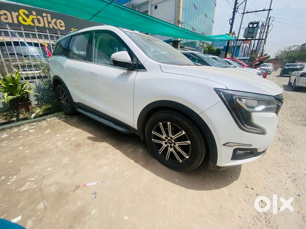 Mahindra Xuv700 2.0 Ax 7 Petrol At Luxury Pack Str, 2024, Petrol