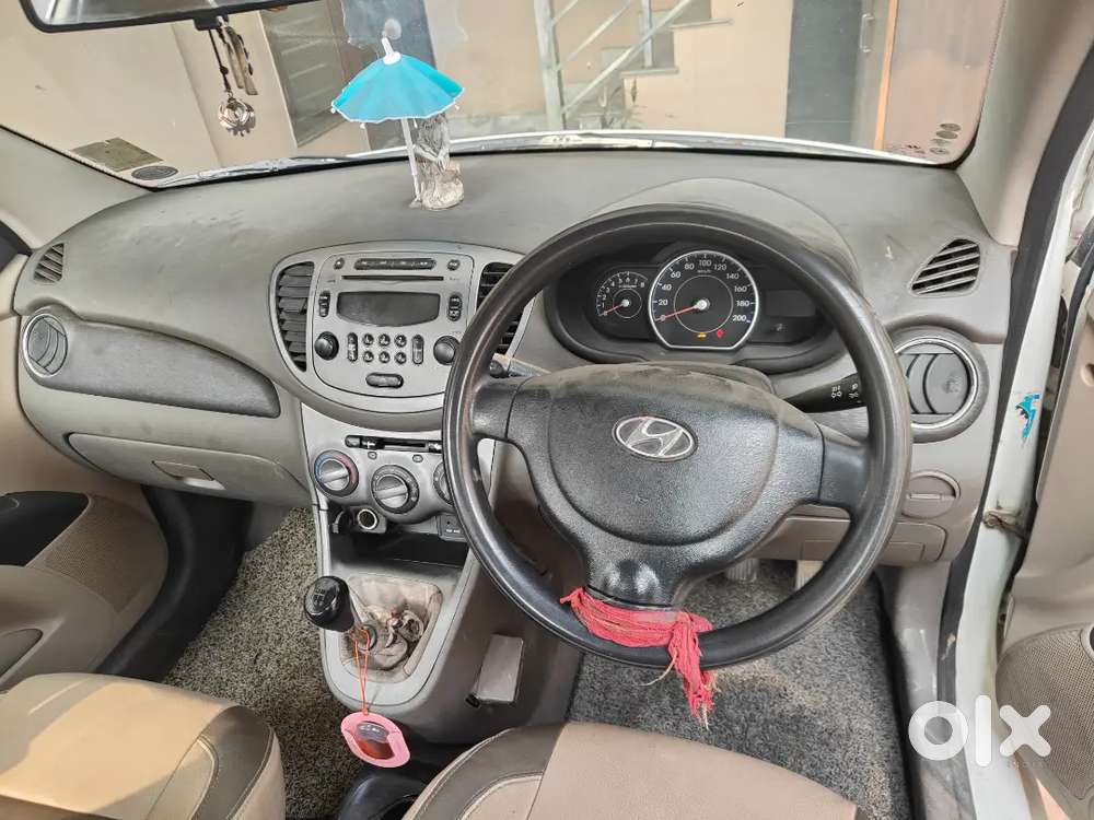 Hyundai I10 2011 Petrol Well Maintained In Good Condition