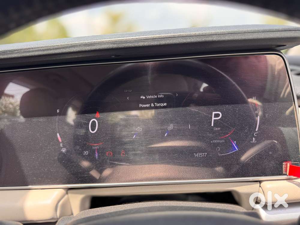 Mahindra Xuv700 2.2 Ax 7 Diesel At Luxury Pack Str, 2022, Diesel