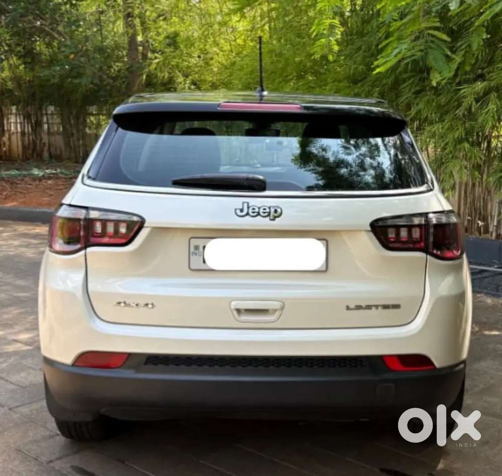 Well Maintained Jeep Compass 2019