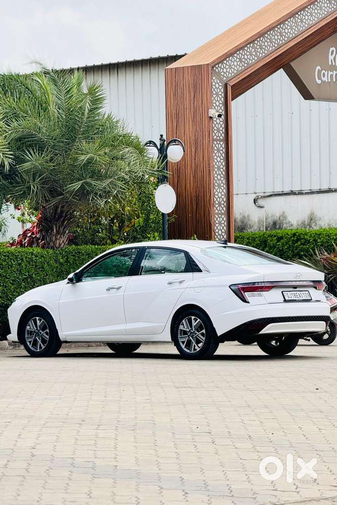Hyundai Verna, 2023, Petrol