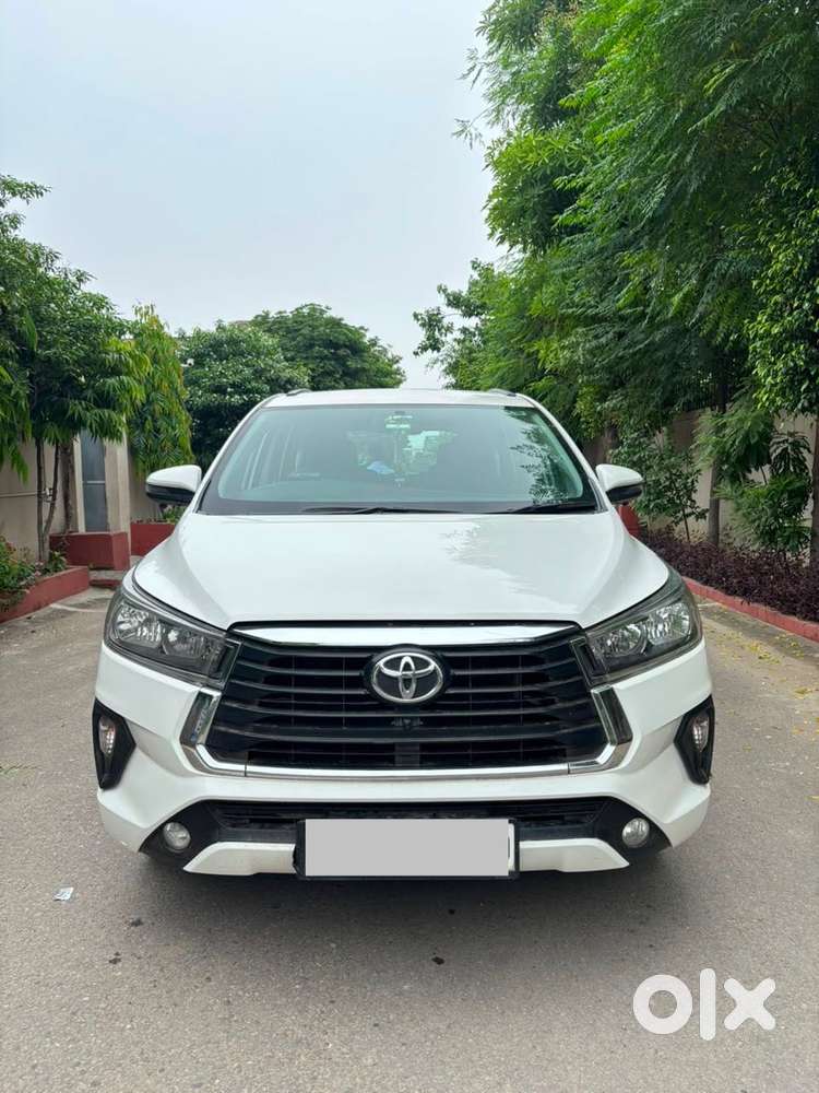 Toyota Innova Crysta [2020-ongoing] 2.7 Gx At 7 Str, 2022, Petrol