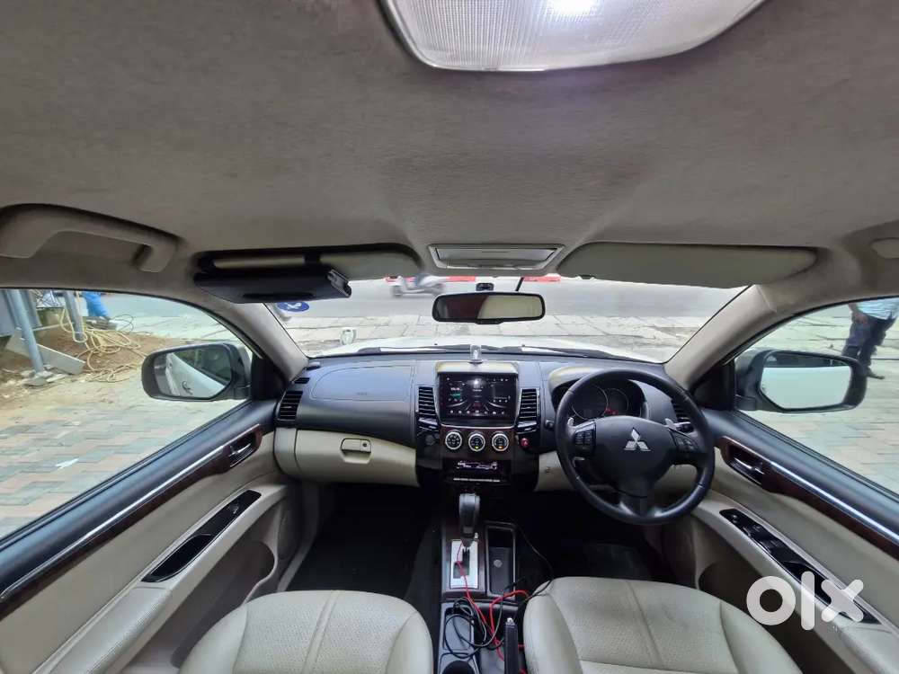 Mitsubishi Pajero Sport 2.5 2015