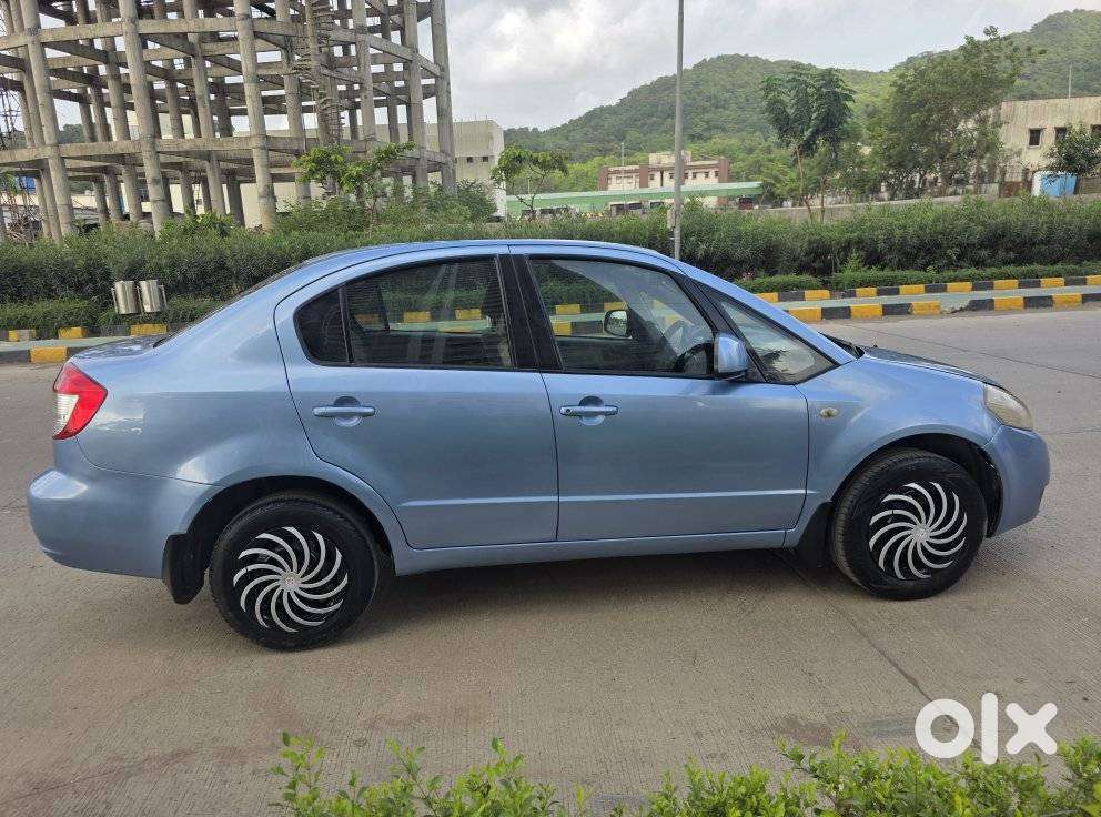 Maruti Suzuki Sx4 Vxi Bsiv, 2010, Cng & Hybrids