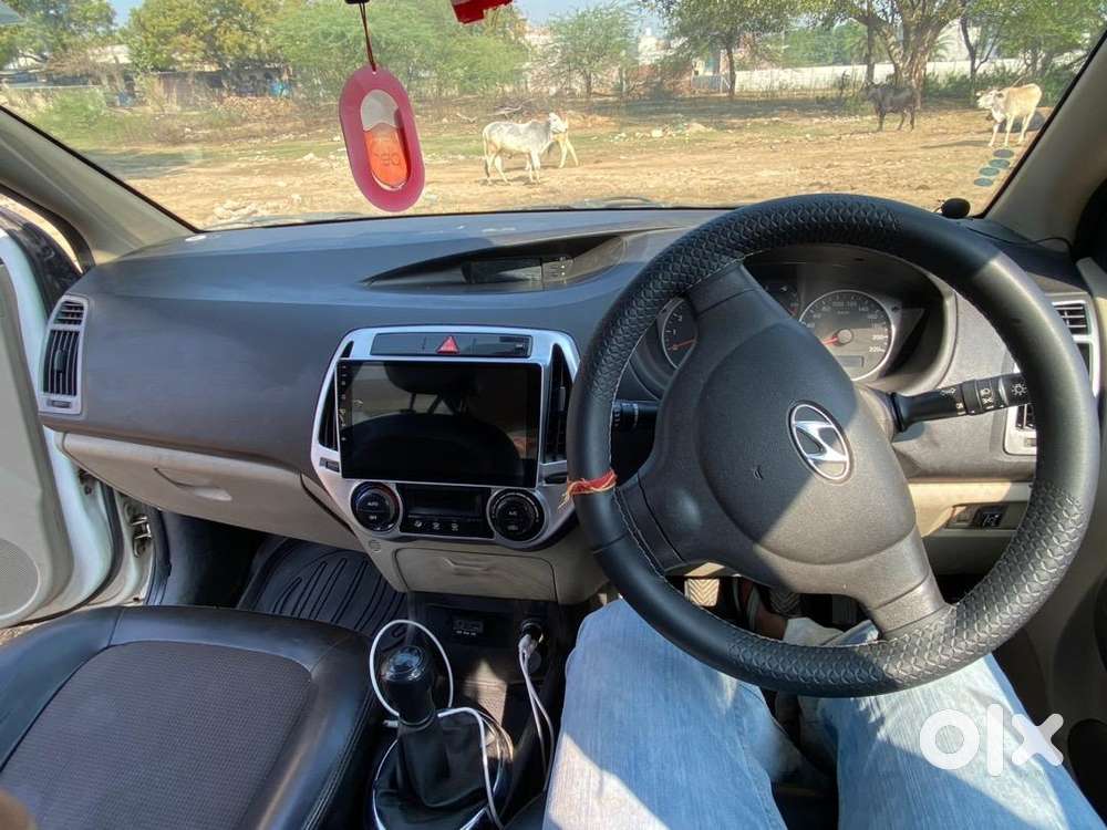 Hyundai I20 2013 Cng & Hybrids Good Condition