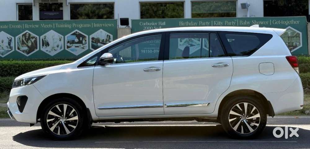 Toyota Innova Crysta Zx 2.4 Diesel 7 Seater, 2022, Diesel