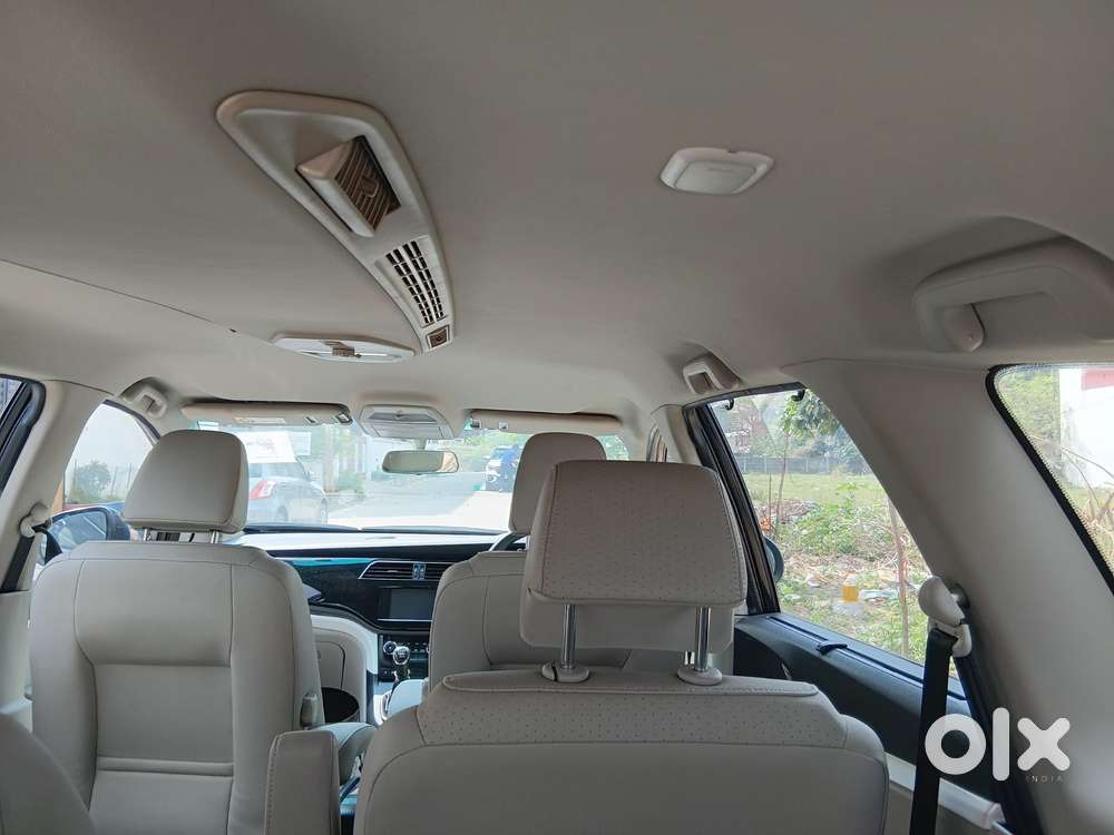 Mahindra Marazzo M8, 2019, Diesel