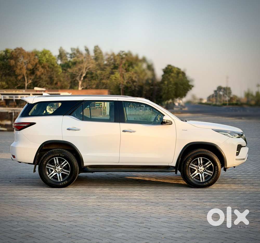Toyota Fortuner 4x2 At 2.8 Diesel, 2023, Diesel