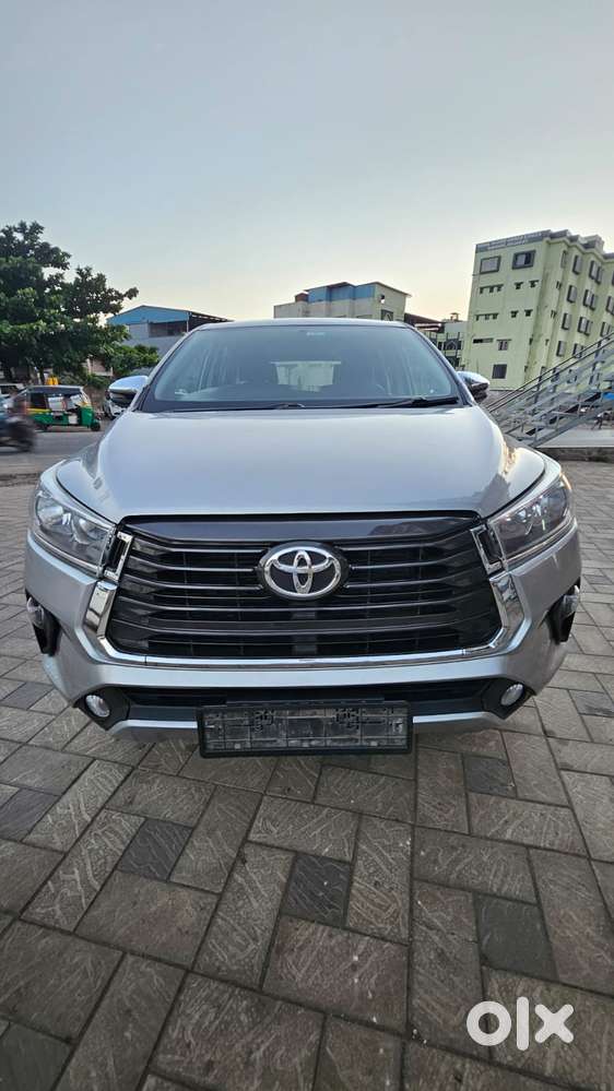 Toyota Innova Crysta 2.4 G Mt 8s, 2018, Diesel