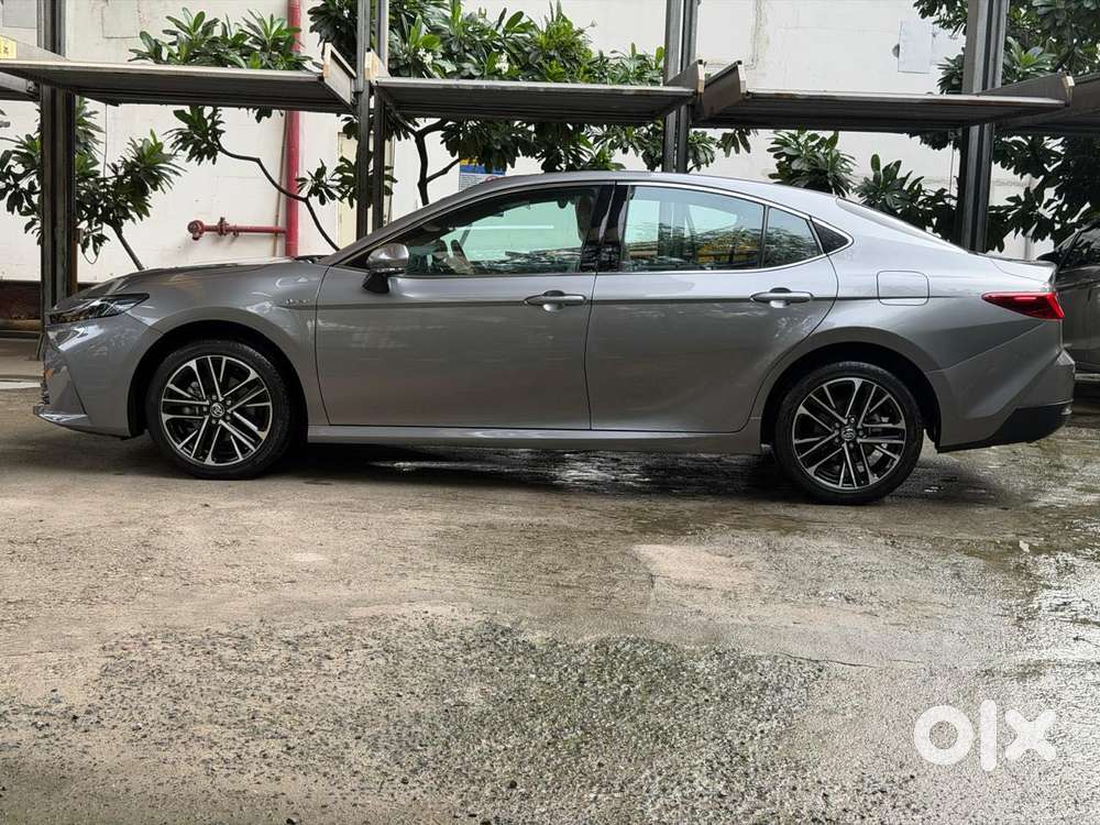 Toyota Camry 2.5 Hybrid, 2025, Cng & Hybrids