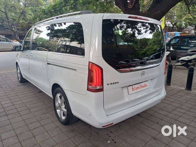 Mercedes-benz V-class 2.1 220 Expression Diesel At, 2019, Diesel