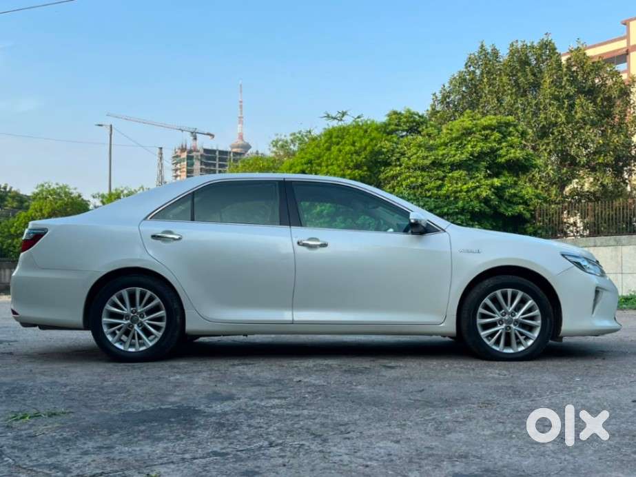Toyota Camry Hybrid, 2017, Petrol