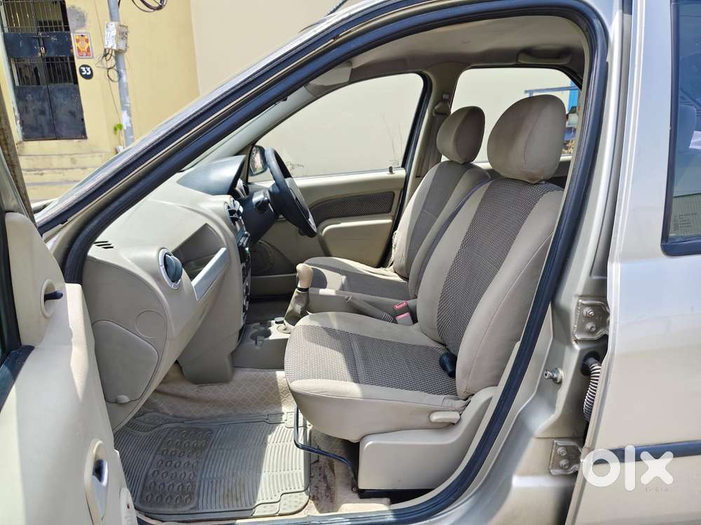Mahindra Renault Logan Edge 1.4 Glx, 2011, Diesel