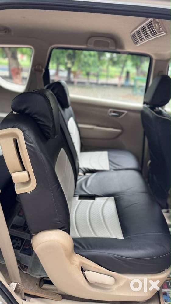 Maruti Suzuki Ertiga Vxi (o) Cng, 2015, Cng & Hybrids