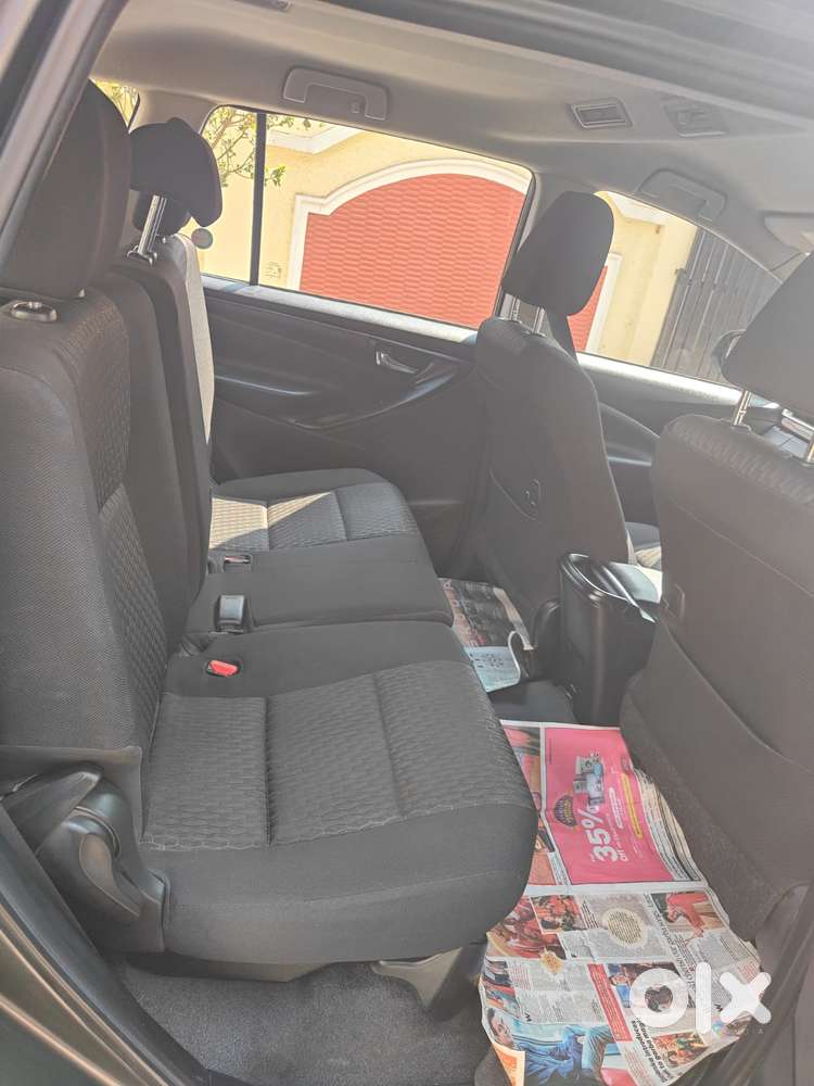 Toyota Innova Crysta 2.8 Gx At, 2016, Diesel