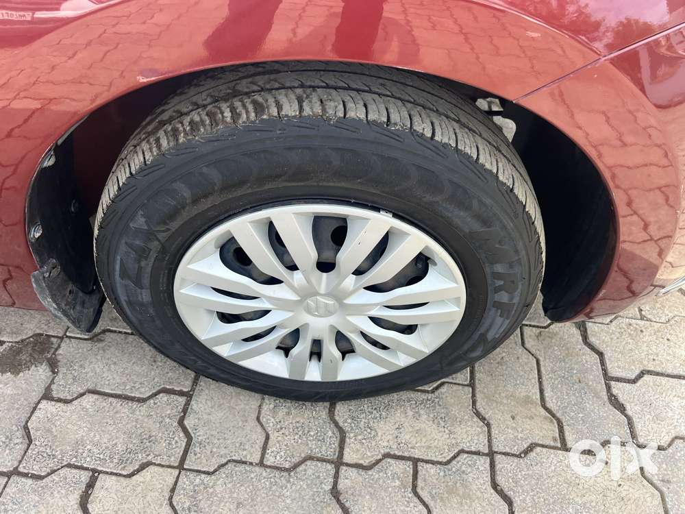 Maruti Suzuki Swift Dzire 2015-2017 1.2 Vxi, 2017, Petrol