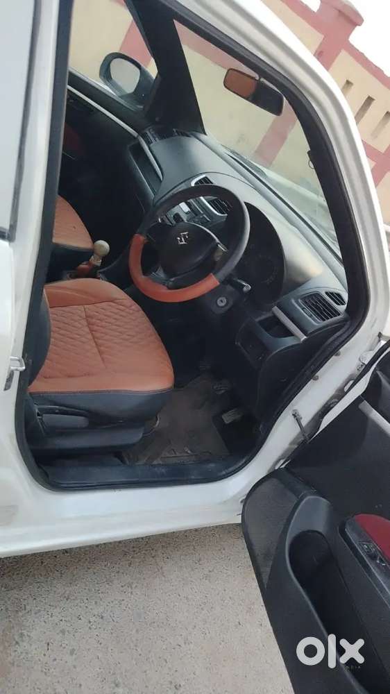 Maruti Suzuki Swift 2015