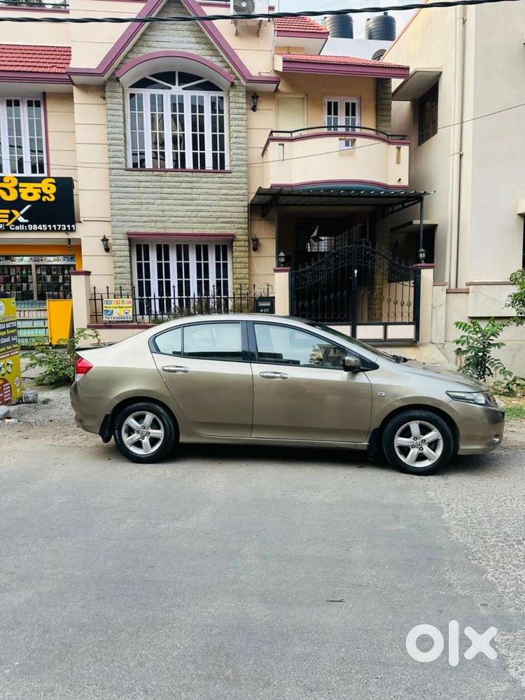 2010 Honda City V At 2nd Owner