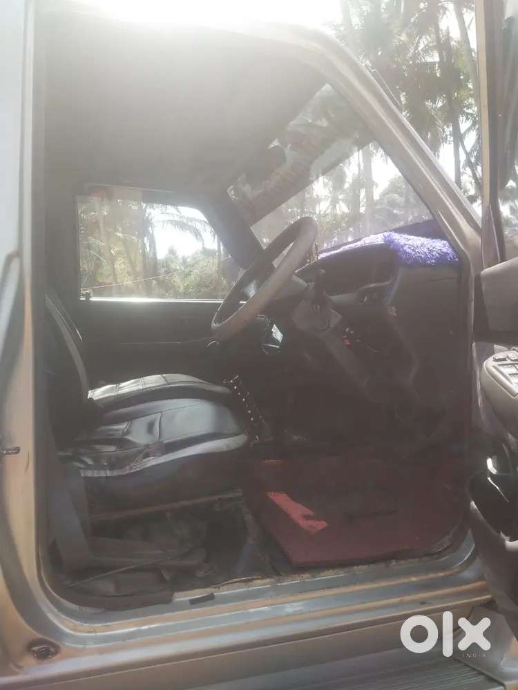 Toyota Qualis 2003 Diesel Well Maintained