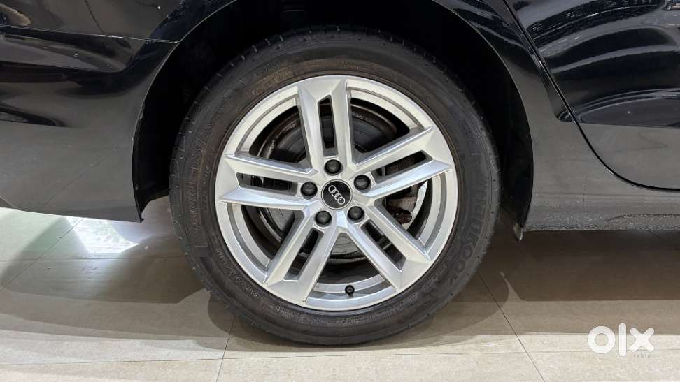 Audi A4 2.0 Premium Plus 40 Tfsi, 2022, Petrol