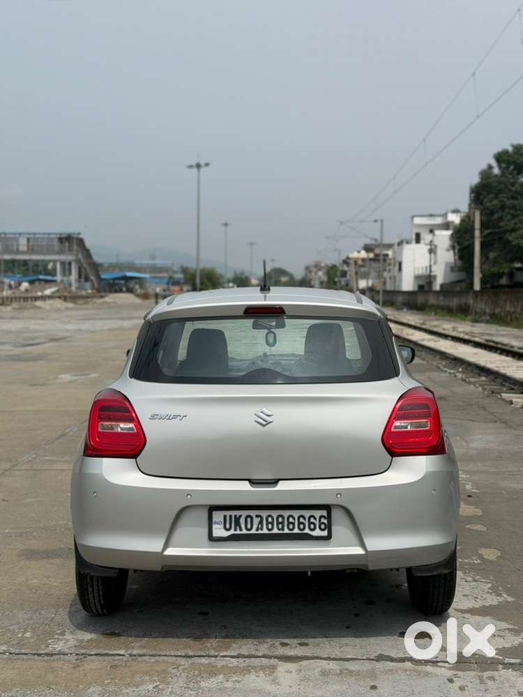 Maruti Suzuki Swift 2021