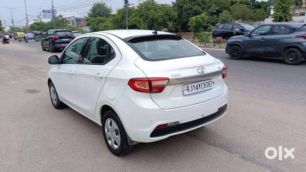 Tata Tigor 1.2 Revotron Xt, 2018, Petrol