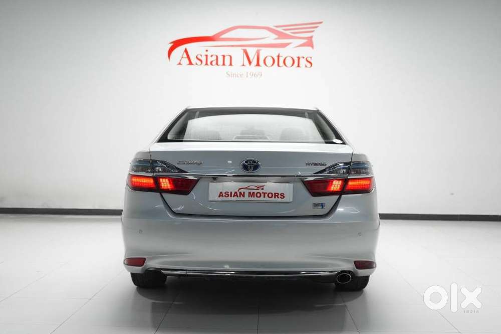 Toyota Camry 2.5 Hybrid, 2016, Petrol