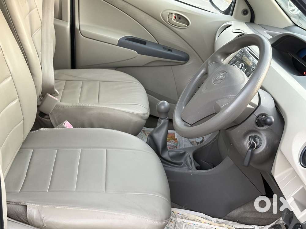 Toyota Etios Liva 2013-2014 G, 2014, Petrol