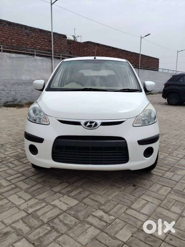 Hyundai I10 Magna At, 2010, Petrol
