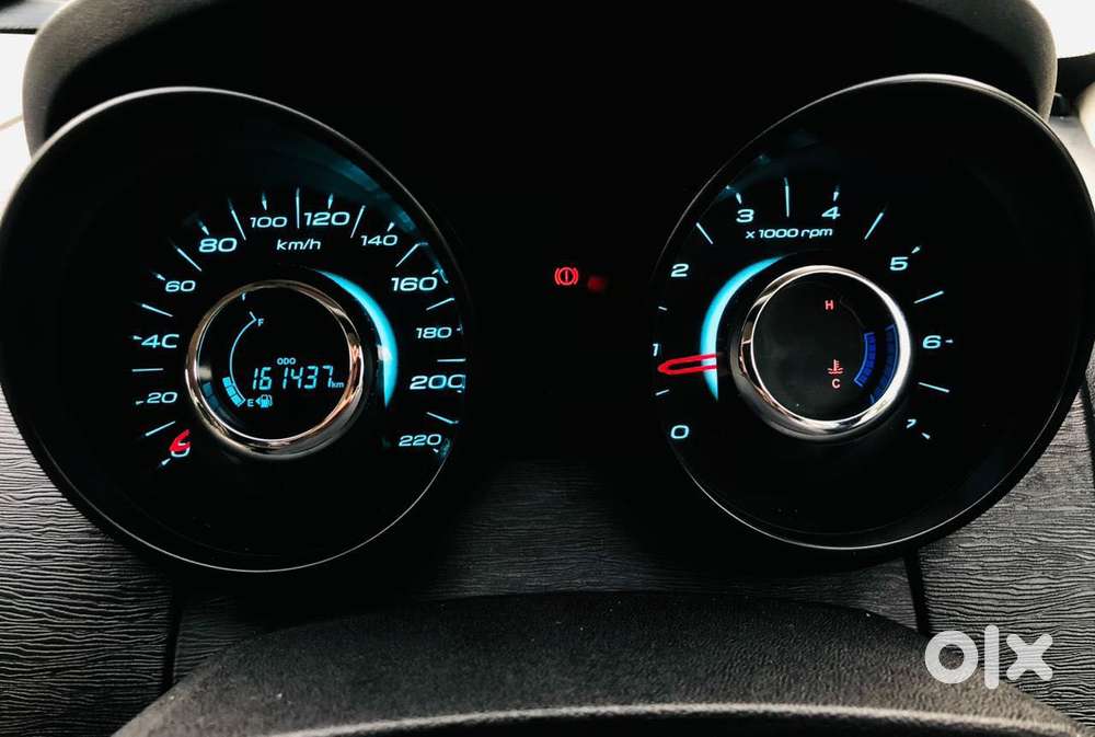 Mahindra Xuv500 W4, 2015, Diesel